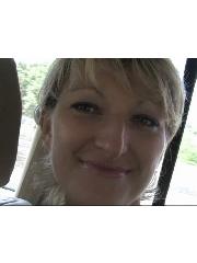 Photos porno Estelle dans sa voiture